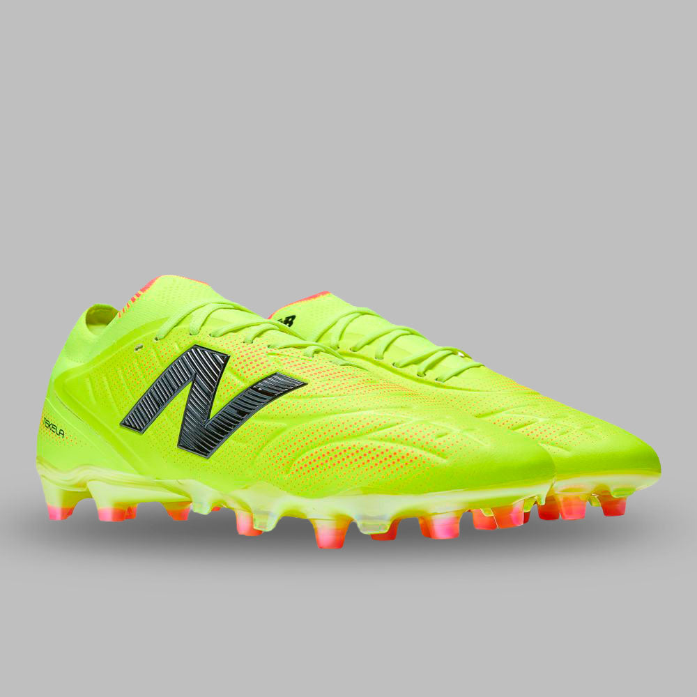Guayos New Balance Hombre Tekela Elite Low Laced FG V5 1ST