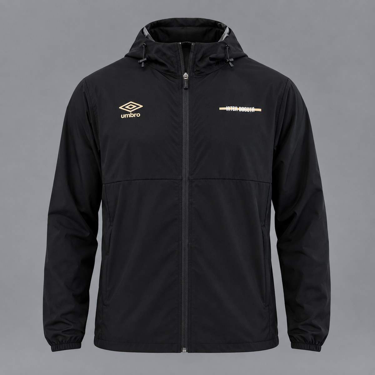 Chaqueta Umbro Hombre de Entrenamiento Internacional de Bogotá - Negro - Fútbol | Uso Casual y Entrenamiento