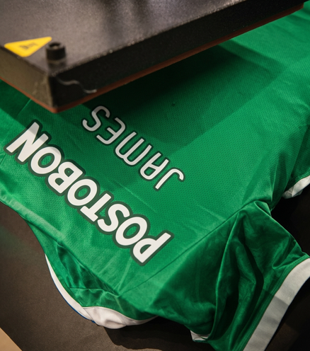 PERSONALIZA TU CAMISETA