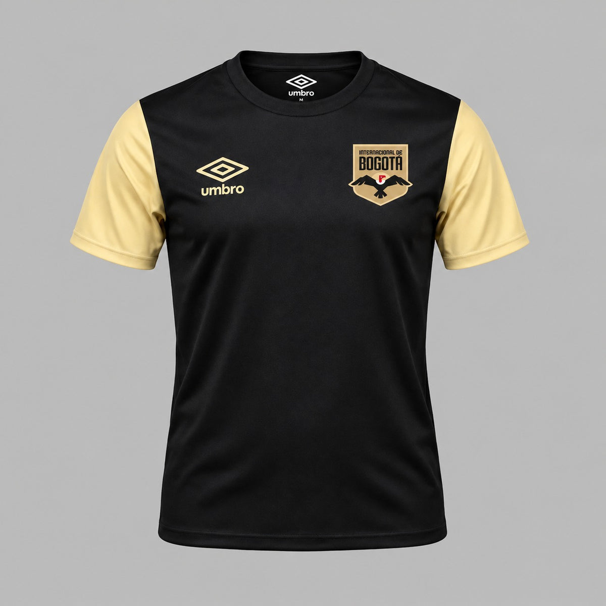 Camiseta Umbro Hombre de Entrenamiento Internacional de Bogotá - Negro - Fútbol | Uso Casual y Entrenamiento